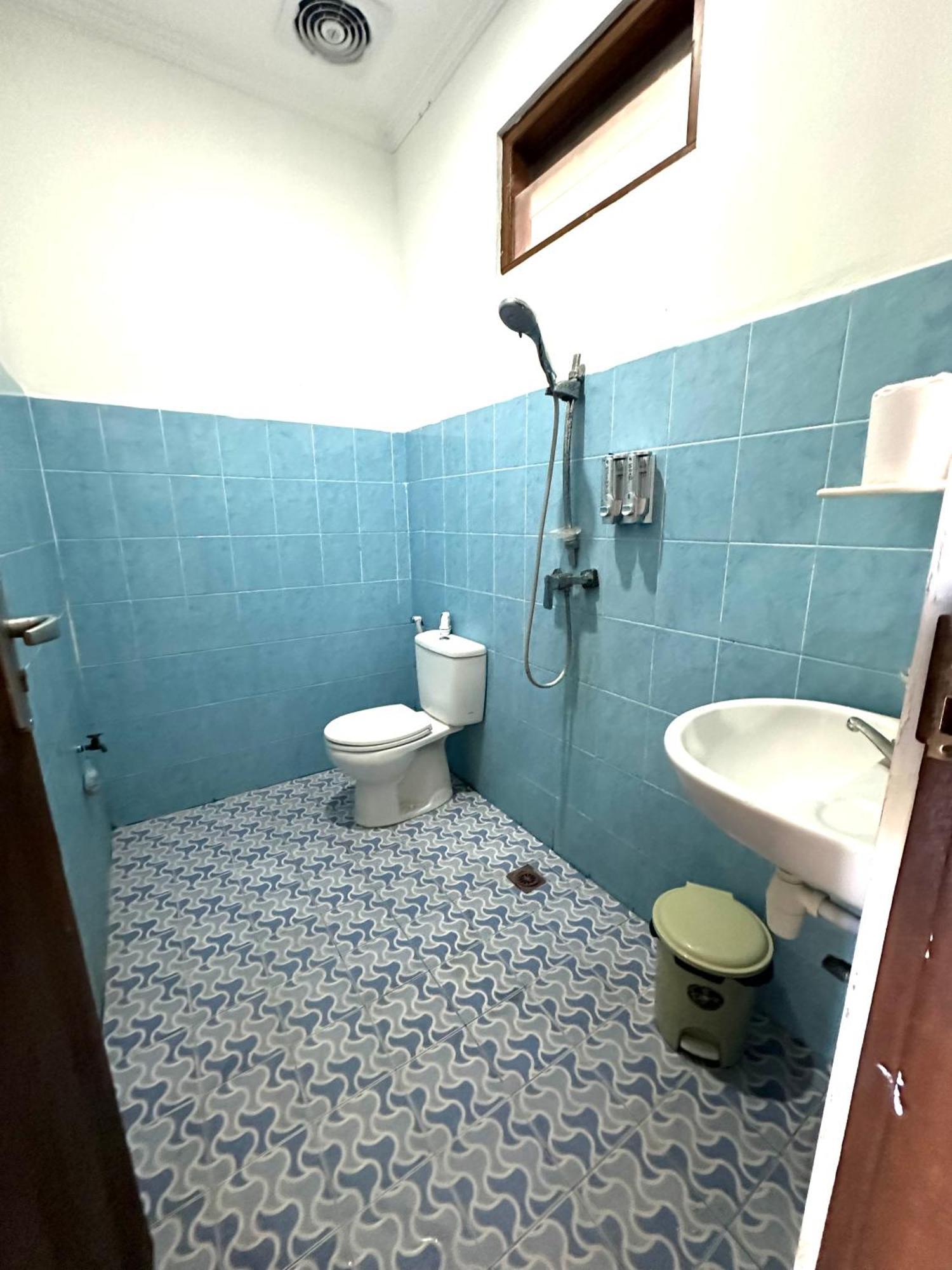 Legian New Mekar Jaya Hotel מראה חיצוני תמונה