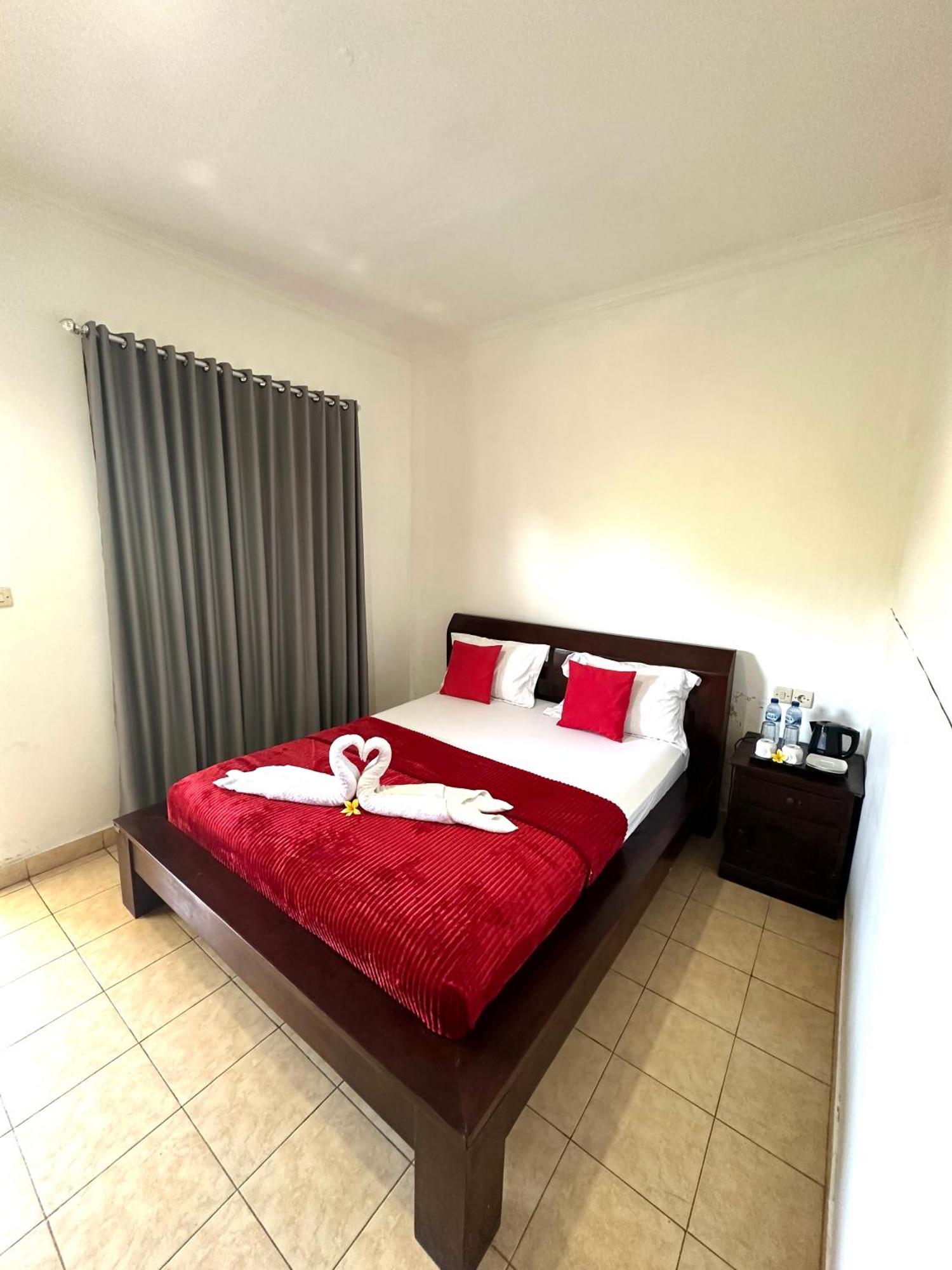 Legian New Mekar Jaya Hotel מראה חיצוני תמונה